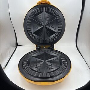 Rival Quesadilla Maker Yellow QM100 Southwest Imprints Festive Design 12" Works